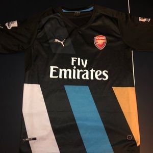 Fly Emirates puma arsenal jersey